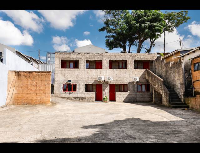 800M² GUESTHOUSE FOR SALE IN OVERPORT